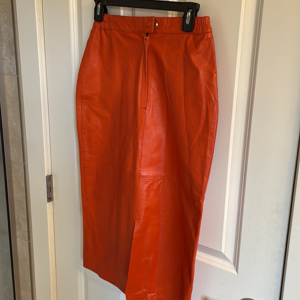 Orange leather pencil skirt. Size 4 equivalent. ***Price is Firm*** - Picture 3 of 4
